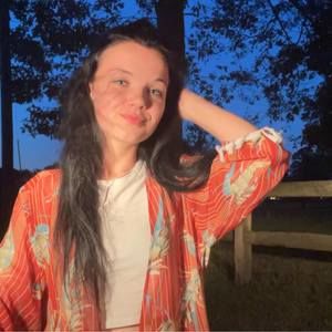 Meet your Posher, Lindsey
